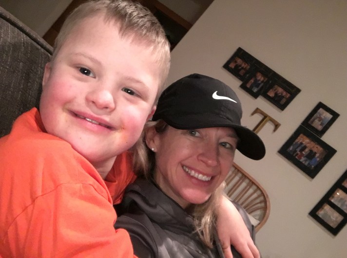 8F92A61E-100B-431C-AF0C-DE31FDA0EFC6